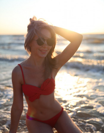 Частная массажистка Ива