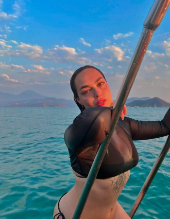 Частная массажистка Полина