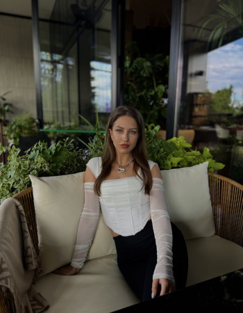 Частная массажистка Полина