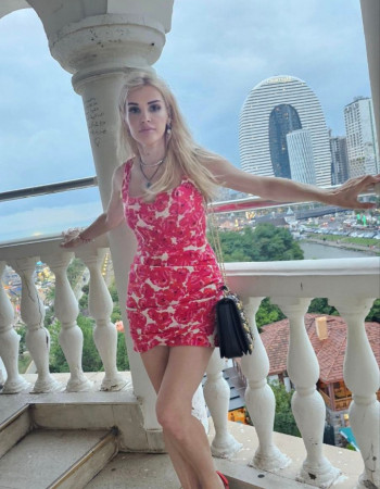 Частная массажистка Елена