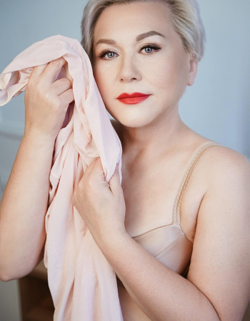 Частная массажистка Лара 