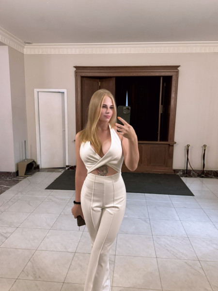 Частная массажистка Диана, 27 лет, Москва - фото 51