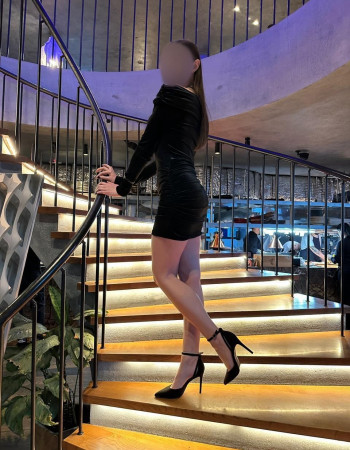 Частная массажистка Дина 