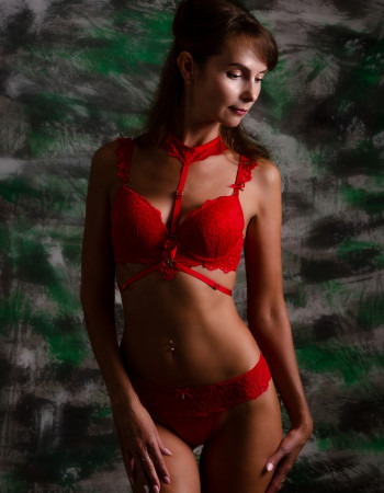 Частная массажистка Елена 