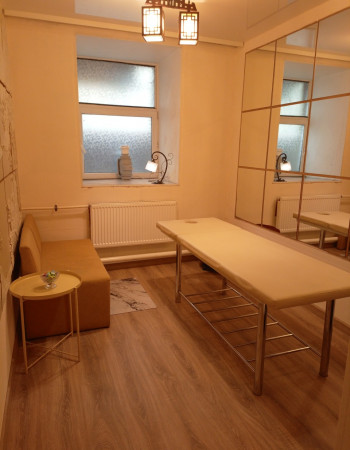 Частная массажистка Валерия 