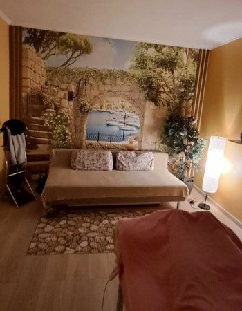 Частная массажистка Караваева Вероника 