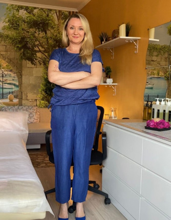 Частная массажистка Караваева Вероника 